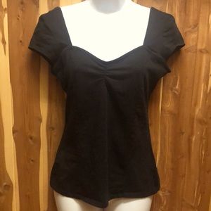 Women’s summer top